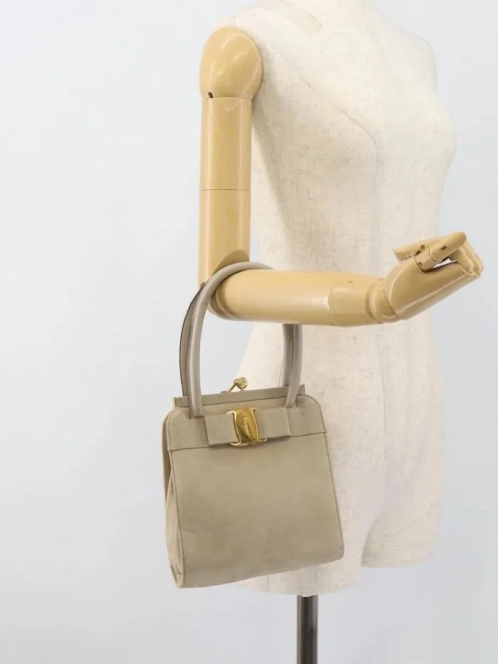 Salvatore Ferragamo Vala Hand Bag Suede Beige Gold Auth ka4791